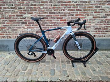 Elves Mori Aerox gravel maat 54 beschikbaar voor biedingen