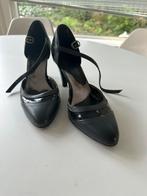 Leuke Pumps Me Too uit Spanje, Vêtements | Femmes, Chaussures, Gris, Enlèvement ou Envoi, Escarpins, Comme neuf