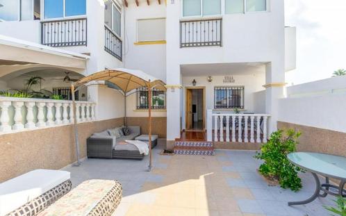Benedenwoning met ruim terras in Punta Prima, Immo, Buitenland, Spanje, Appartement, Overige