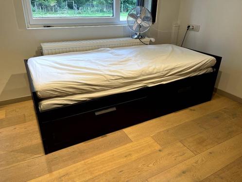 Brimnes Ikea bed bank, Huis en Inrichting, Slaapkamer | Bedden, Zo goed als nieuw, Tweepersoons, 160 cm, 200 cm, Hout, Zwart, Verstelbaar