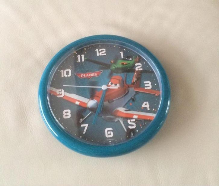wandklok Planes, Kinderen en Baby's, Kinderkamer | Inrichting en Decoratie, Zo goed als nieuw, Klok, Verzenden