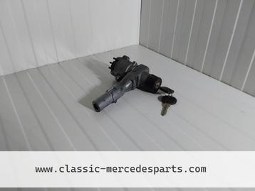 Mercedes W123 benzine 1976-1979 Contactslot met stuurslot beschikbaar voor biedingen