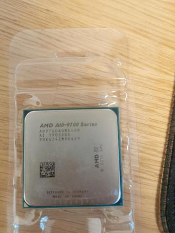 Processeur AMD Ryzen A10-9700 + Radeon R7, Enlèvement ou Envoi, 4-core, Comme neuf, 3 à 4 Ghz