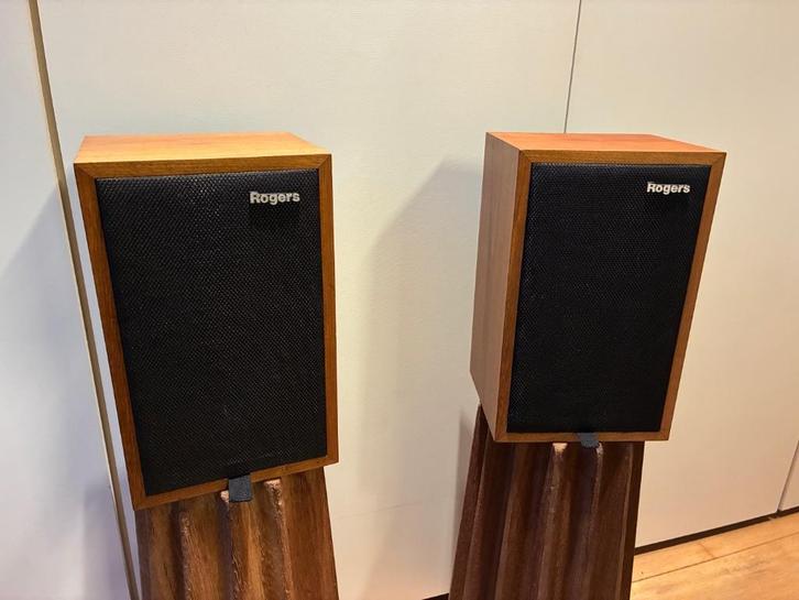 Rogers LS3/A5 - 15 Ohm - BBC Monitors - Matching  Numbers, Audio, Tv en Foto, Luidsprekerboxen, Gebruikt, Front, Rear of Stereo speakers