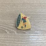 PIN - U.S.S.P. - FOOTBALL - VOETBAL, Verzenden, Gebruikt, Sport, Speldje of Pin