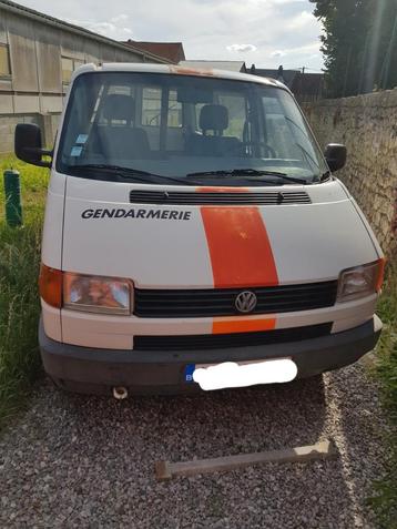 VW T4 GENDARMERIE/RIJKSWACHT (Bien lire l'annonce)