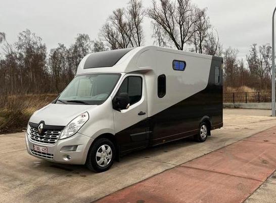 Renault master  THEAULT 🐎2015 dubbele cabine bespreekbaar ✅, Dieren en Toebehoren, Paarden en Pony's | Trailers en Aanhangwagens