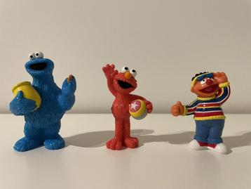3 Sesamstraat-poppetjes (Ernie, Koekiemonster & Elmo)