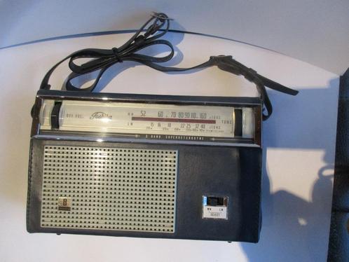 TOSHIBA 8L450L transistor radio. Japan. 1966, Antiek en Kunst, Antiek | Tv's en Audio, Ophalen of Verzenden