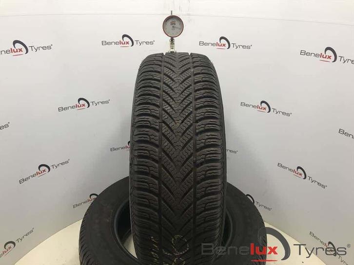 winter 215/65R16 98H Fulda Kristall 215/65 R16 215/65/16, Auto-onderdelen, Banden en Velgen, Band(en), Winterbanden, 16 inch, 215 mm