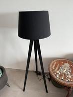 Lampe sur pied, Huis en Inrichting, Lampen | Vloerlampen, Ophalen, Zo goed als nieuw, Hout