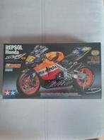 Repsol Honda Rossi 46, Hobby en Vrije tijd, Modelbouw | Auto's en Voertuigen, Ophalen, Zo goed als nieuw