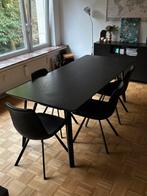Zwarte eettafel met 4 bijpassende stoelen, Ophalen, Zo goed als nieuw