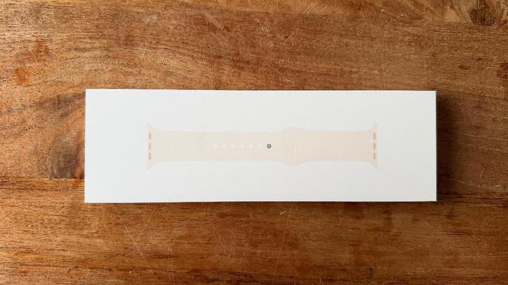 Apple Watch sportbandje rosé (42mm - S/M) *ongebruikt*, Handtassen en Accessoires, Smartwatches, Nieuw, iOS, Roze, Ophalen of Verzenden