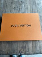 Louis Vuitton doos 30x40 5 hoog , 2 stuks beschikbaar, Diversen, Cadeauverpakkingen, Ophalen, Zo goed als nieuw