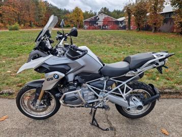 Bmw r1200gs bj 2014 40 000 km Met schade  beschikbaar voor biedingen