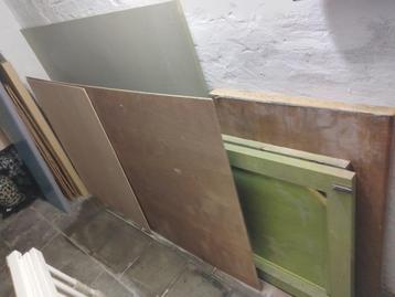Groene OSB 145X122 cm en diverse houten platen