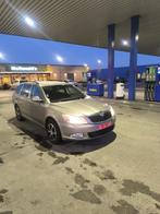 Skoda Octavia 1.2 benzine 180.000 km, Auto's, Voorwielaandrijving, Euro 5, Overige kleuren, Overige bekleding