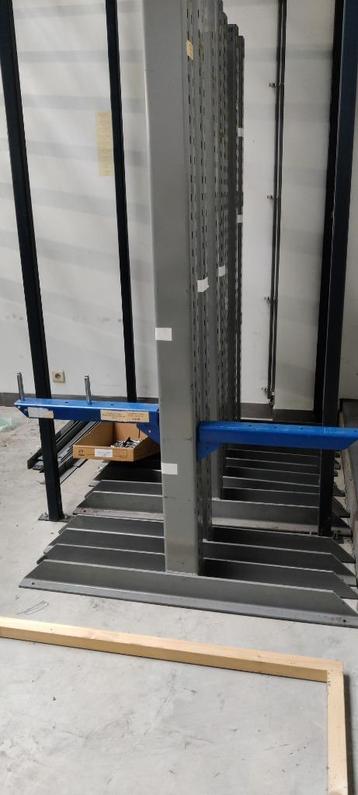 2.5T cantilever beschikbaar voor biedingen