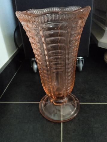 Vintage oudroze glazen vaas 