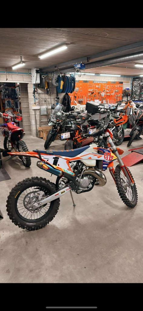 Moto ktm exc 150 année 2022, Motoren, Motoren | KTM, Particulier, Ophalen