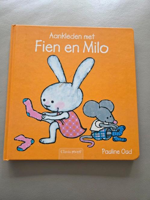 Pauline Oud - Aankleden met Fien en Milo, Boeken, Kinderboeken | Baby's en Peuters, Zo goed als nieuw, Ophalen of Verzenden