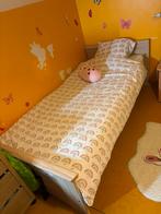 Lit 200x100 avec sommier et matelas, Enlèvement, Comme neuf, Sommier à lattes