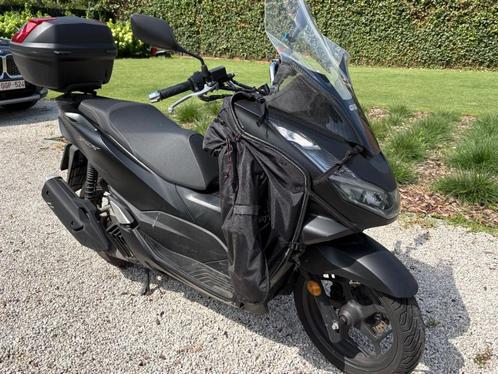 HONDA PCX 125 2023 ABS-6500KMS HONDA 03/28 GARANTIE, Motoren, Motoren | Honda, Particulier, Scooter, 11 kW of minder, 1 cilinder
