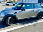 Mini Cooper 1.6 Benzine - Pano- zetelverwarming, Auto's, Mini, Zwart, Parkeersensor, Leder, Handgeschakeld