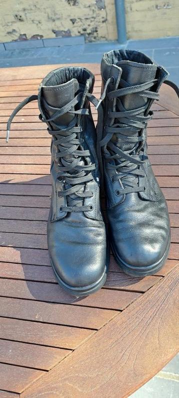 Botte en gortex taille 43 beschikbaar voor biedingen