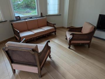 Salon 3 pièces Chippendale cannage refait beschikbaar voor biedingen