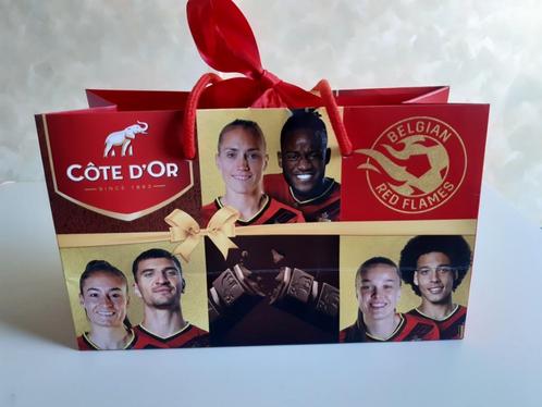 Draagtas " Red Devils / Red Flames", Verzamelen, Sportartikelen en Voetbal, Nieuw, Overige typen, Ophalen of Verzenden