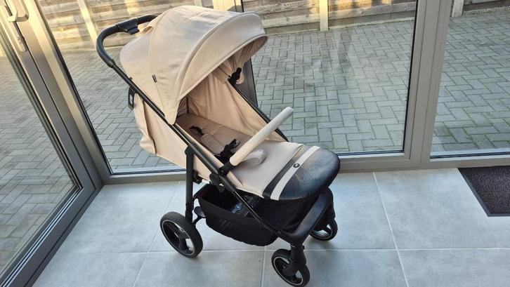 Buggy, Kinderen en Baby's, Buggy's, Zo goed als nieuw, Overige merken, Regenhoes, Verstelbare rugleuning, Zonnekap, Ophalen