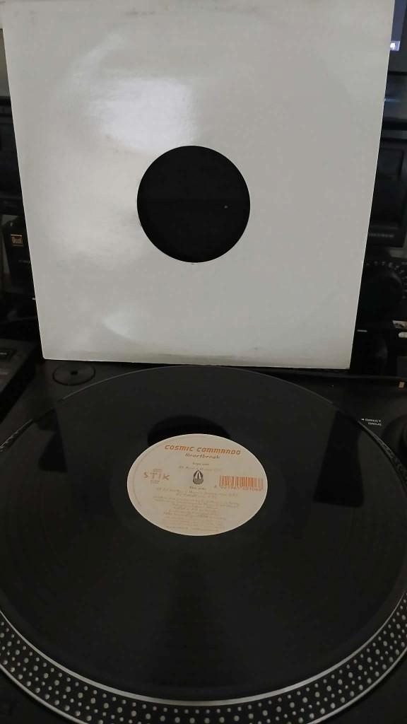 Cosmic Commando – Heartbreak 12"RETROVINYL, CD & DVD, Vinyles | Dance & House, Utilisé, Techno ou Trance, 12 pouces, Enlèvement ou Envoi