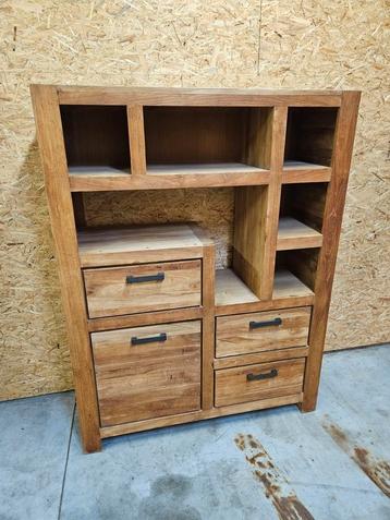 Mooie massief teakhouten wandkast/buffetkast 130cm x 170cm  beschikbaar voor biedingen