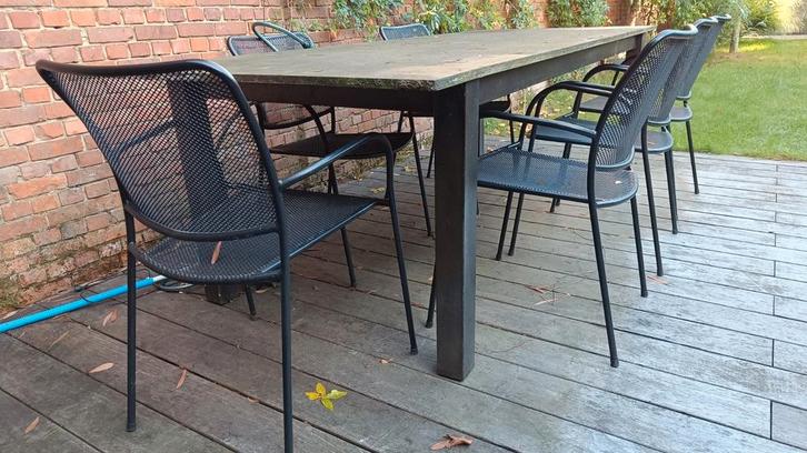 stalen tafel (zonder stoelen), Tuin en Terras, Tuinsets en Loungesets, Gebruikt, Ophalen