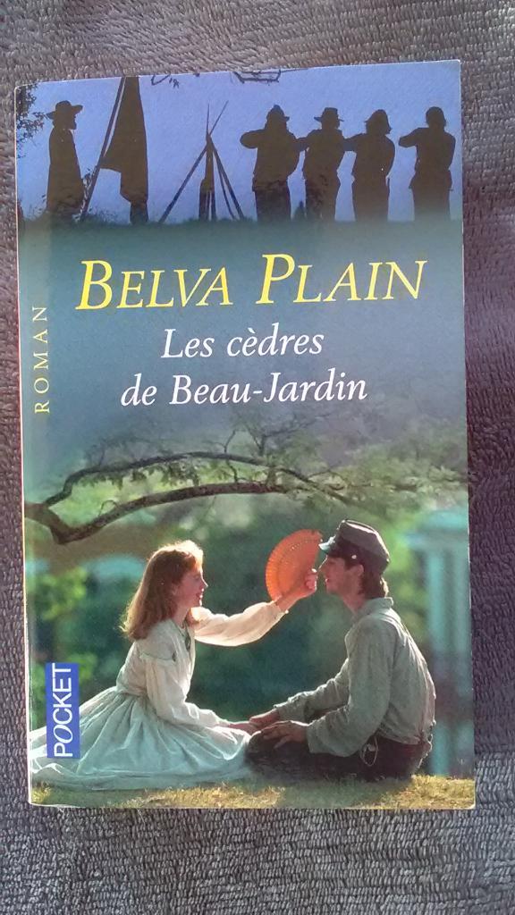 "Les cèdres de Beau-Jardin" Belva Plain (1984), Livres, Romans, Comme neuf, Amérique, Enlèvement ou Envoi