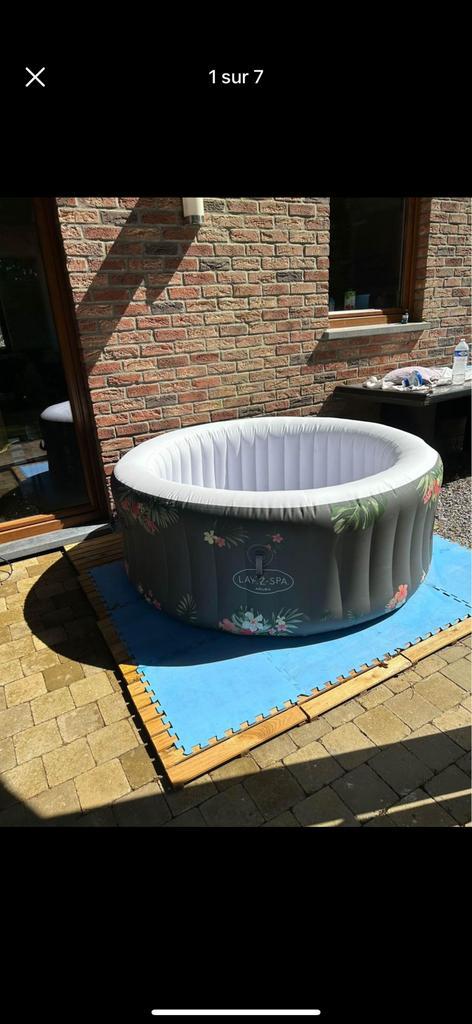 Jacuzzi Lay-Z-Spa édition Limitée, Jardin & Terrasse, Jacuzzis, Comme neuf, Filtre