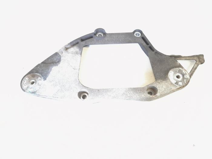 Support cardan d'un Audi A5, Autos : Pièces & Accessoires, Freins & Transmission, Audi, Utilisé, 3 mois de garantie, Enlèvement ou Envoi