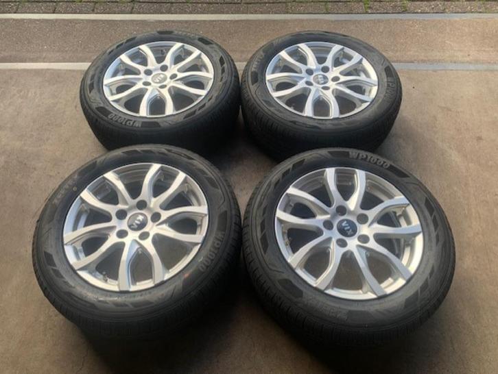 KIA NIRO VELGEN + NIEUWE WINTERBANDEN 205 60 R16 + TPMS, Auto-onderdelen, Ophanging en Onderstel, Honda, Kia, Nieuw, Ophalen of Verzenden