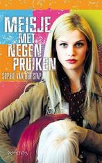 Boek - Meisje met negen pruiken, Ophalen of Verzenden, Gelezen, Sophie van der stap