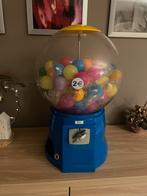 Distributeur de capsules boule., Enlèvement, Utilisé