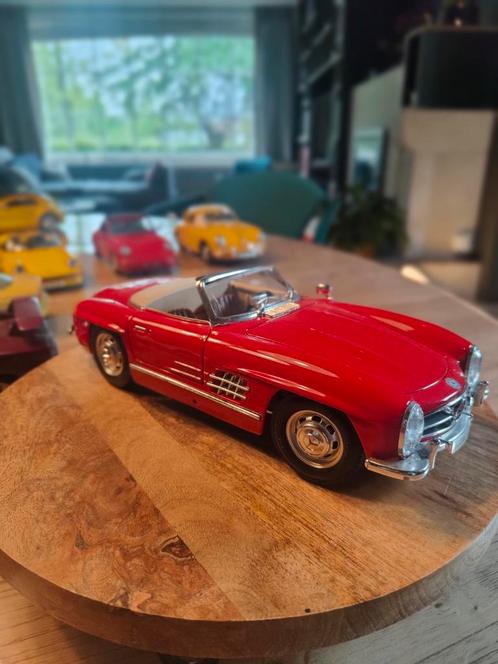 Mercedes Benz 300SL cabrio, Hobby en Vrije tijd, Modelauto's | 1:18, Zo goed als nieuw, Ophalen of Verzenden