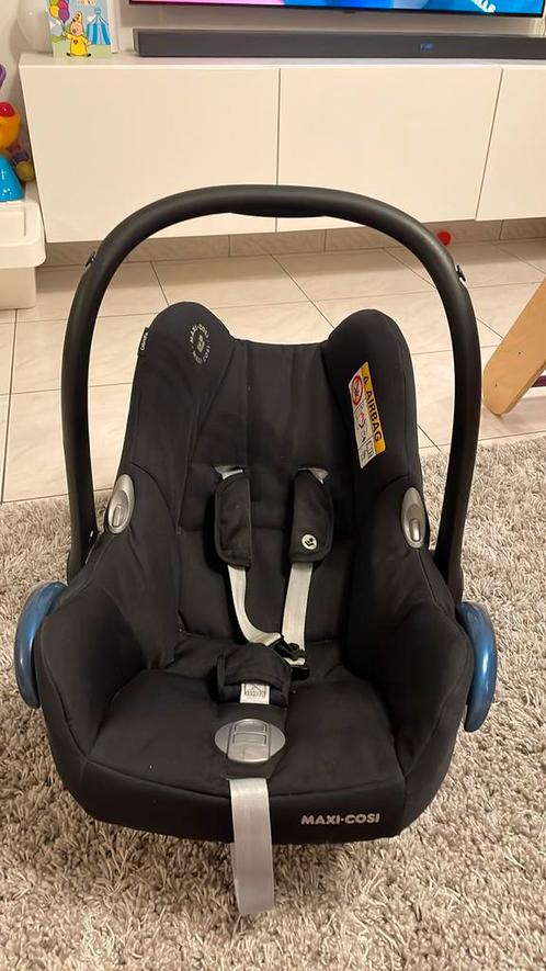 Maxi-cosi cabriofix inclusief hoezen en extra zonnekap, Kinderen en Baby's, Autostoeltjes, Zo goed als nieuw, Maxi-Cosi, Isofix