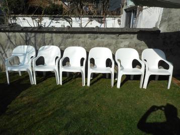 tuinstoelen beschikbaar voor biedingen