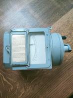 un testeur d'isolation Megger, vintage, Enlèvement