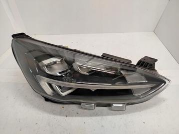 Ford Focus Mk4 Volledig geleide lamp rechts beschikbaar voor biedingen