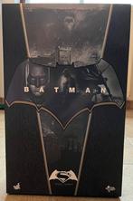 Hot Toys MMS342 Batman V Superman - Batman, Verzamelen, Beelden en Beeldjes, Ophalen of Verzenden