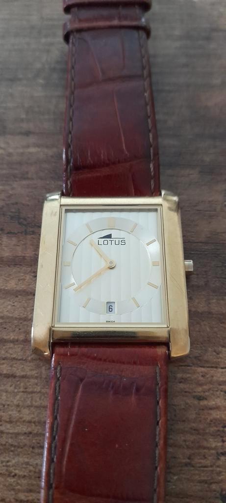 Montre de collection Lotus original á Quartz
dorer, Collections, Collections Autre, Enlèvement ou Envoi