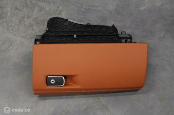 Boîte à gants orange BMW 4 serie F82 (2014-....)